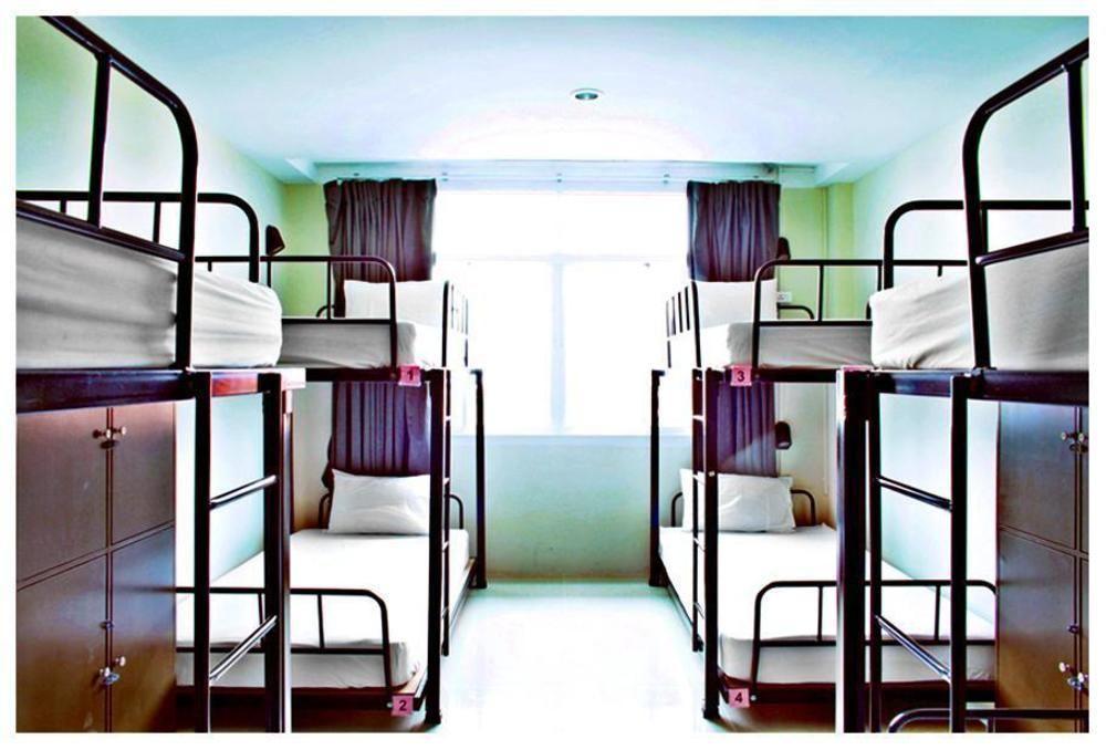 Link Corner Hostel Bangkok Esterno foto