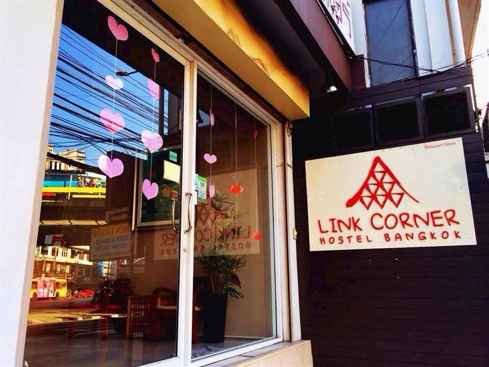 Link Corner Hostel Bangkok Esterno foto