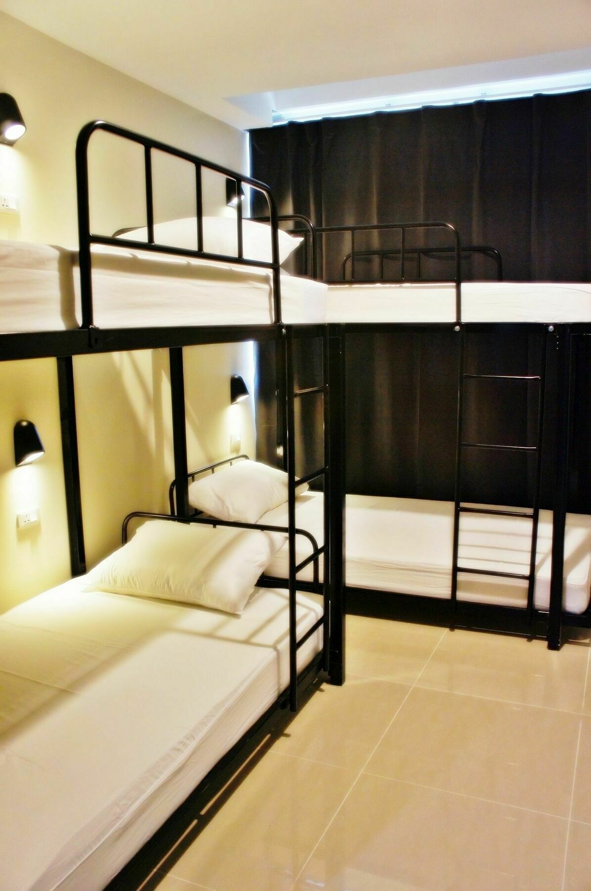 Link Corner Hostel Bangkok Esterno foto