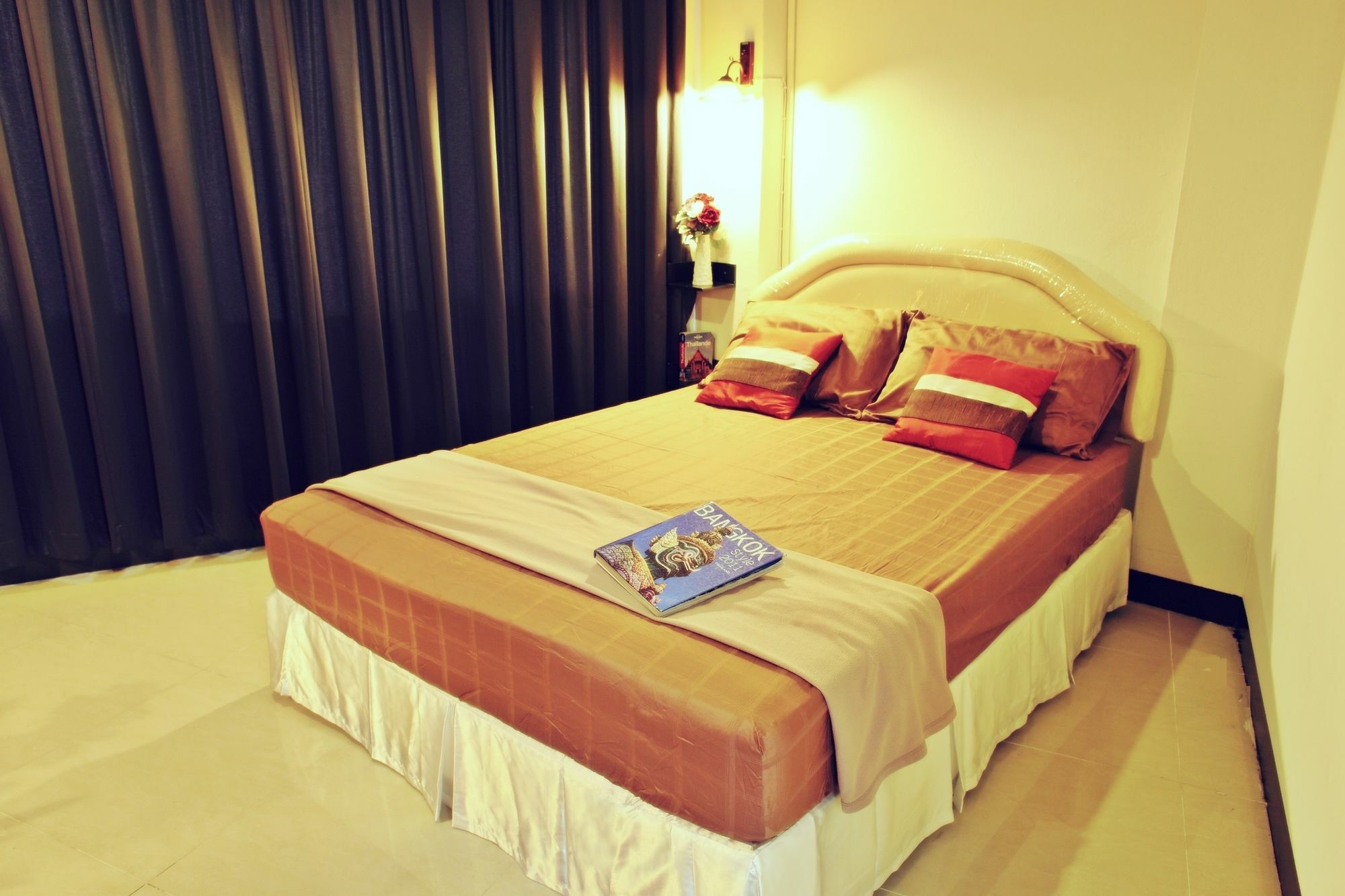 Link Corner Hostel Bangkok Esterno foto