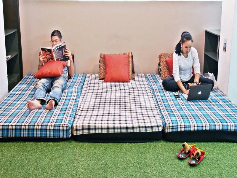 Link Corner Hostel Bangkok Esterno foto